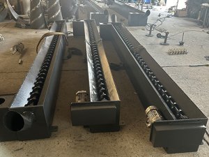 008 Screw Chip Conveyor